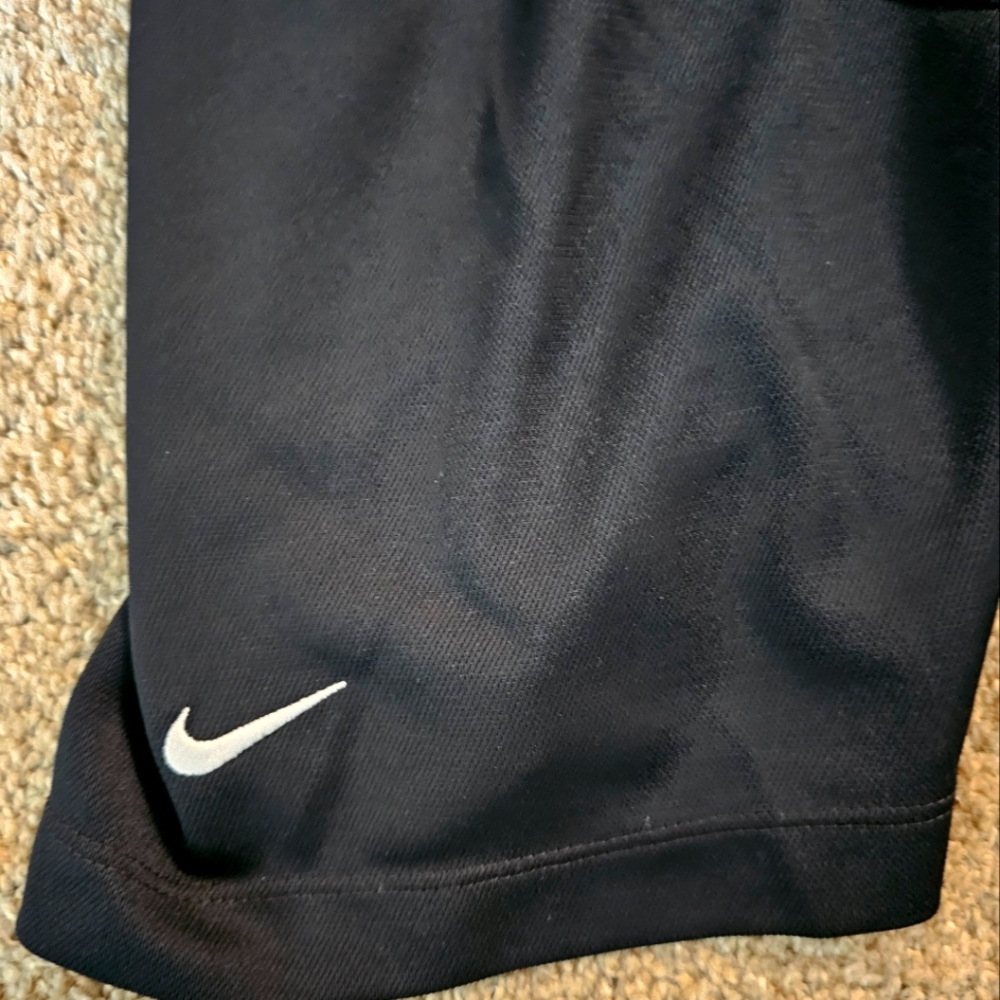 Nike Polo for men XL - Picture 3 of 3